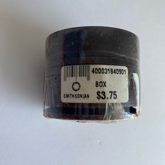 Vtg Round Wood Trinket Pill Box Hand Tooled Embossed With Metal Lizard‎ on Lid - Picture 6 of 7